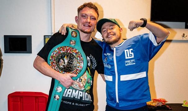 道尔顿·史密斯：荣耀、质疑者、潜在对手背后的拳坛新章|拳王|WBC|金腰带|马蒂亚斯|比赛_新浪体育_新浪新闻