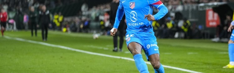 开云-卢克曼：为首秀感到自豪，队友们都热烈欢迎我，适应变得非常容易