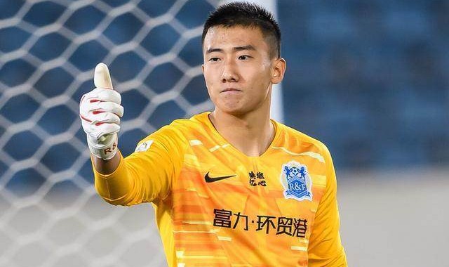 kaiyun-广州城最佳新秀化身新王大雷 央视呼吁让他进国足