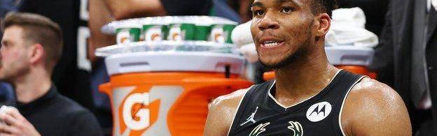 kaiyun-雄鹿的赛季戛然而止 卫冕冠军出局不只因为伤病