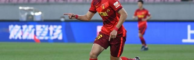 开云体育下载-卖血求生仍位列争冠组 坚持战斗的河北队还有希望