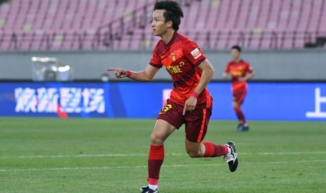 开云体育下载-卖血求生仍位列争冠组 坚持战斗的河北队还有希望