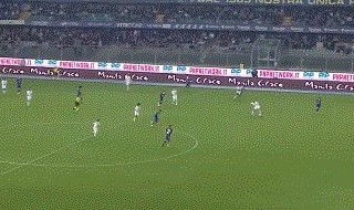 开云APP-【意甲】莱昂造乌龙 托纳利致胜球 AC米兰2比1客胜