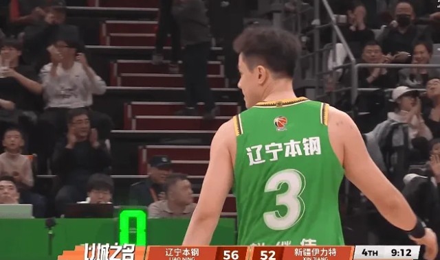 开云体育下载-赵继伟干拔三分投进得到14分，辽宁末节56-52领先新疆