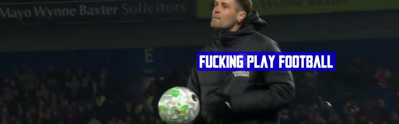 当面回击！赫尔泽勒爆粗催促阿森纳发球，因卡皮耶示意其闭嘴🤫