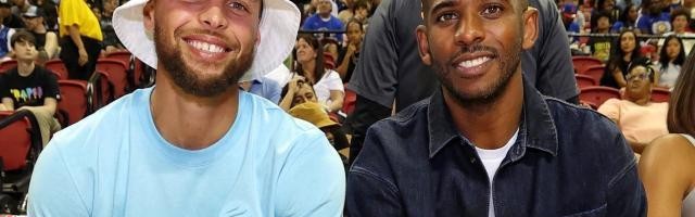 开云体育入口-15年缘分！揭秘保罗从库里导师到库里帮手