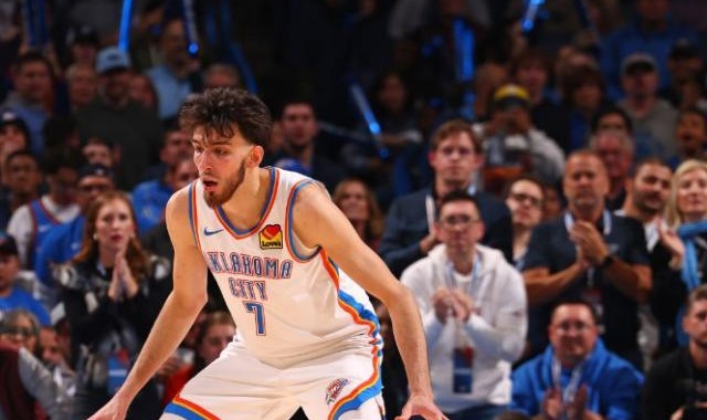 盖帽第3+投篮180！他比文班更高效抢最佳新秀？