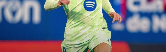 开云体育APP下载-大轮换翻车，弗利克能否借此看清替补成色？