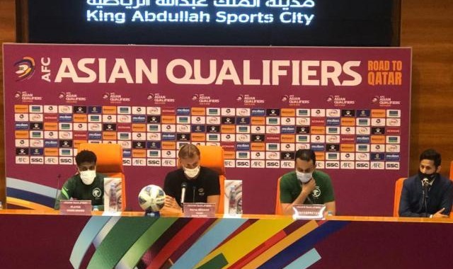 开云官网-沙特主帅愤怒中国球员令其门将受伤 将伤缺两个月